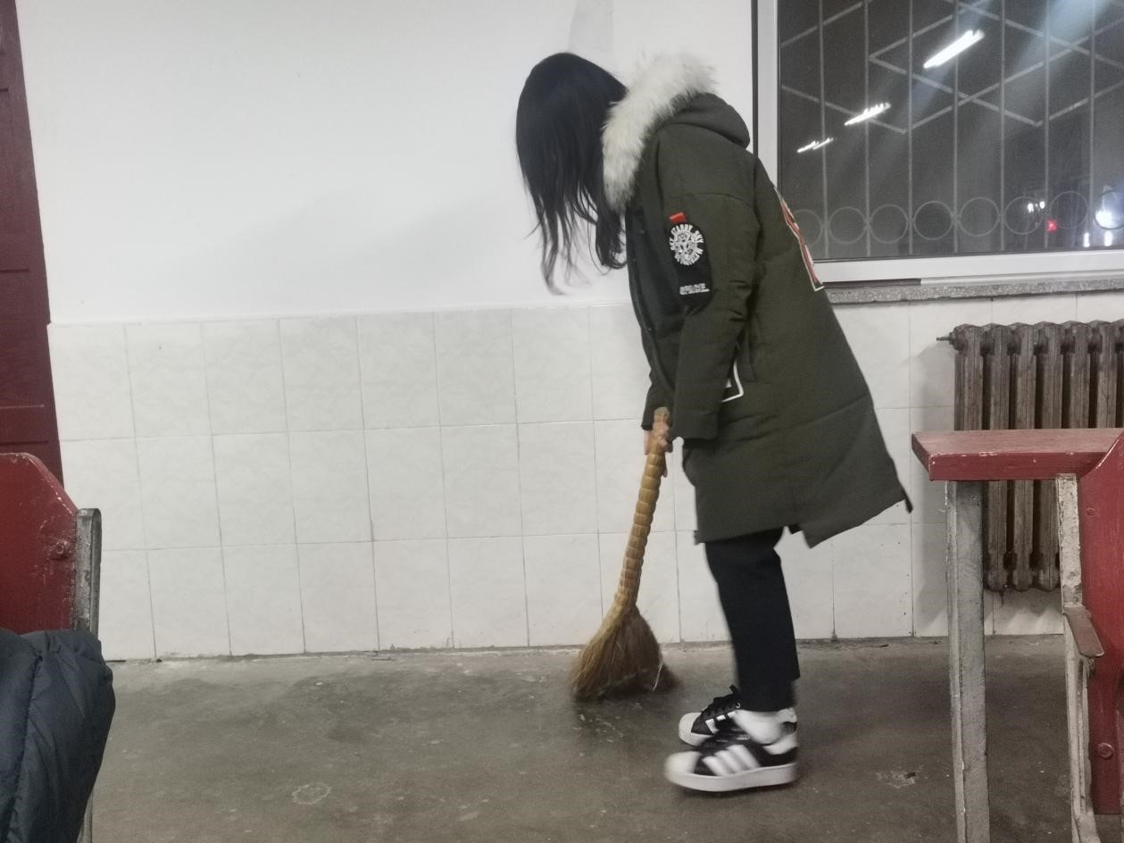 b85f86a09e1f4959a56d7f267f744dbe.jpg