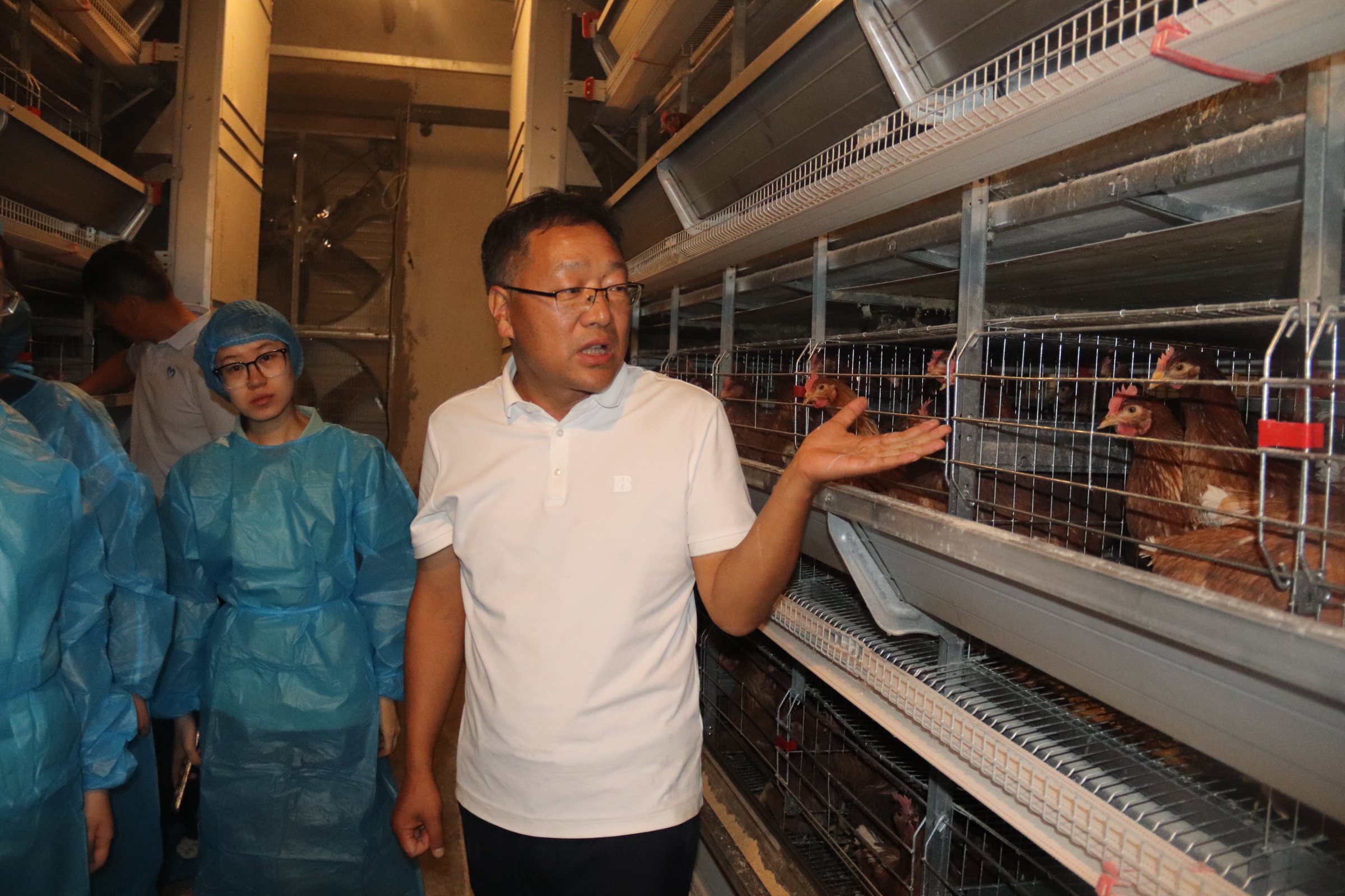 7.26参观坤宇蛋鸡养殖场(1).jpg