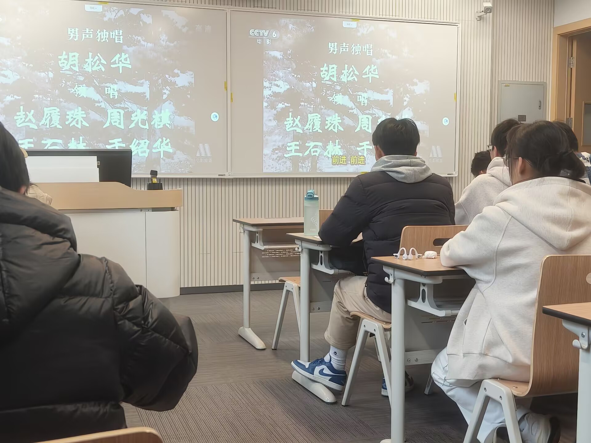 观影照片1.jpg