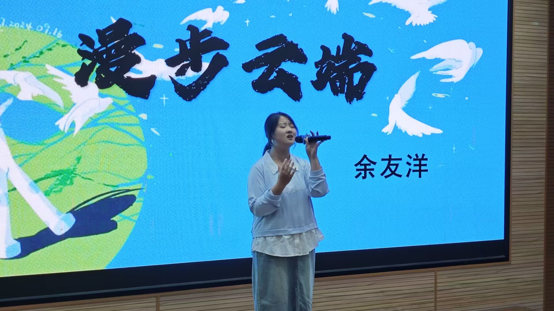 活动图片3.jpg